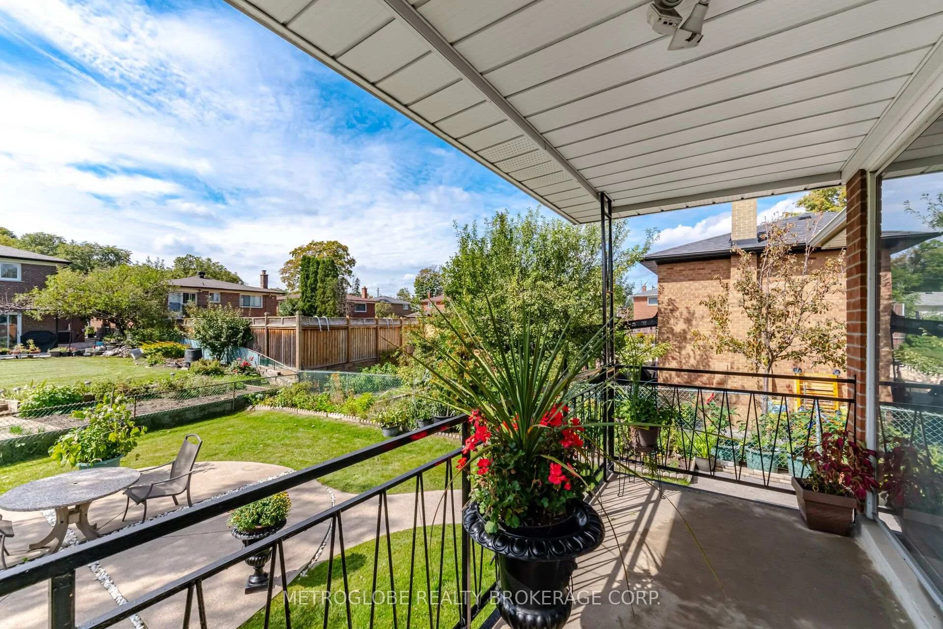 Photo 53 of 28 Eldorado Court, North York, York University Heights — HOMEH