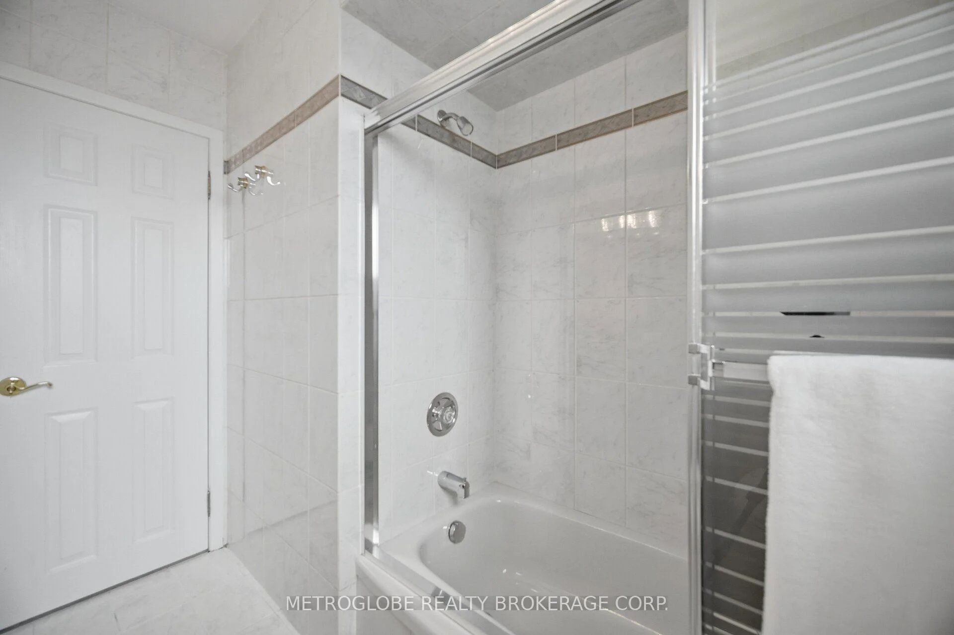 Photo 57 of 28 Eldorado Court, North York, York University Heights — HOMEH