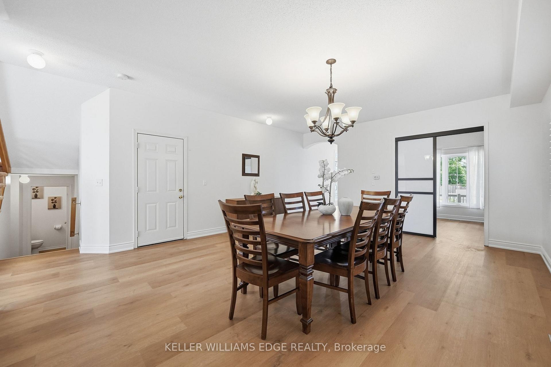 Photo 7 of 3198 Tim Dobbie Drive, Burlington, Alton — HOMEH