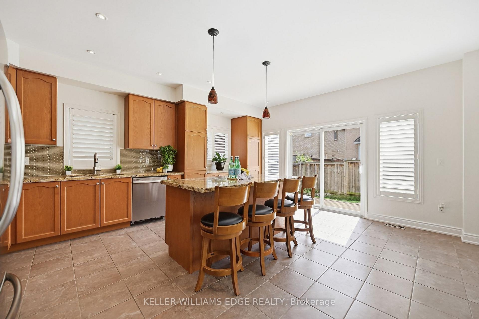 Photo 9 of 3198 Tim Dobbie Drive, Burlington, Alton — HOMEH