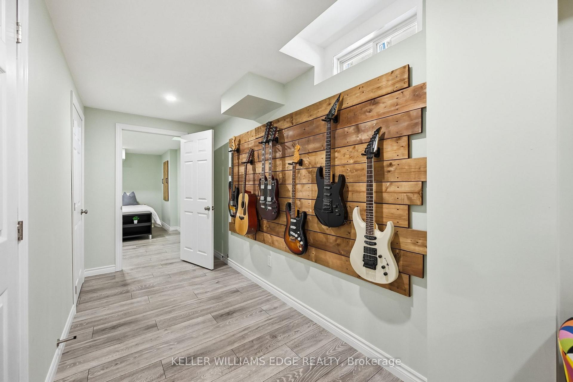 Photo 39 of 3198 Tim Dobbie Drive, Burlington, Alton — HOMEH