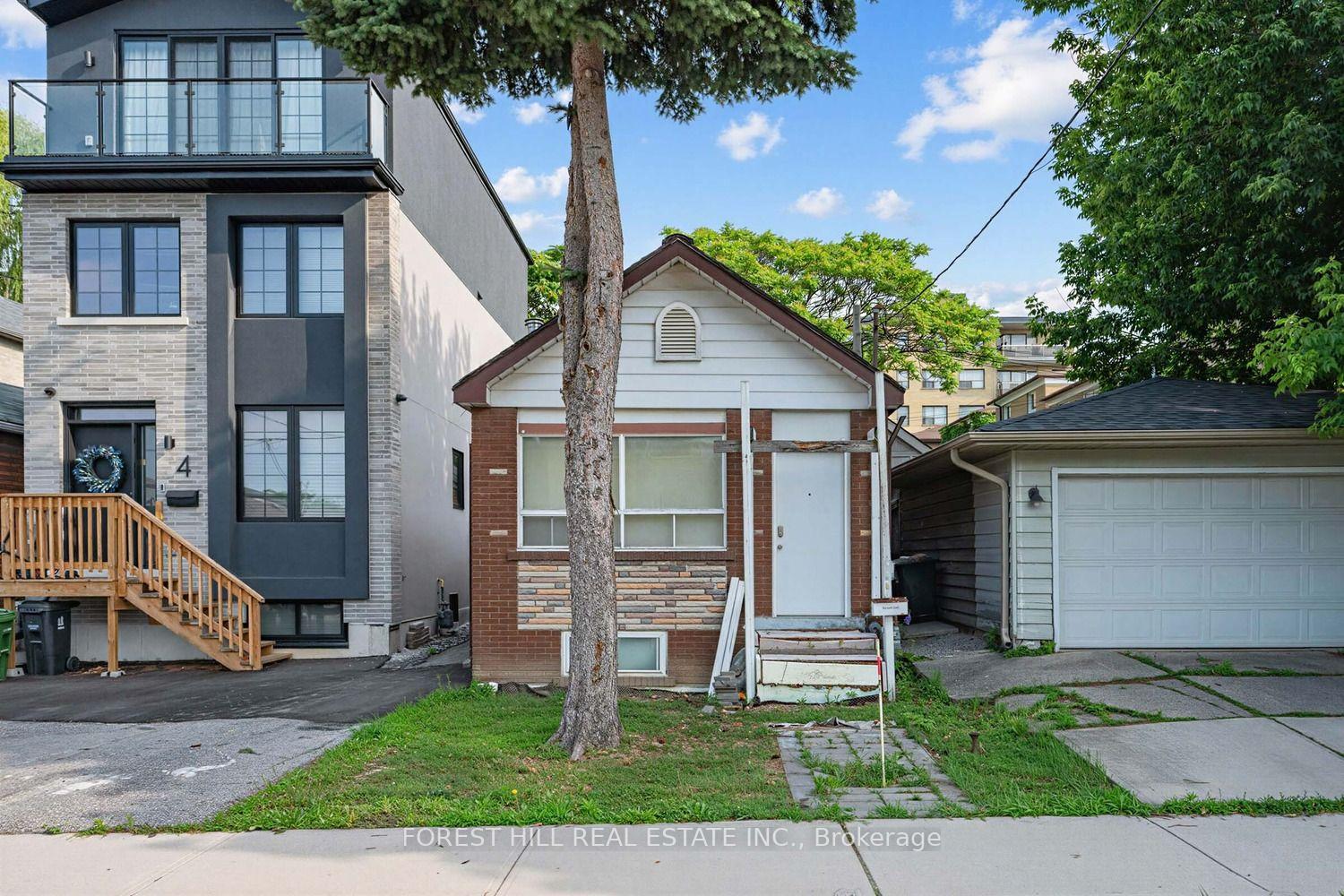 Photo 1 of 2 Mulberry Crescent, Toronto, Oakwood Village — HOMEH