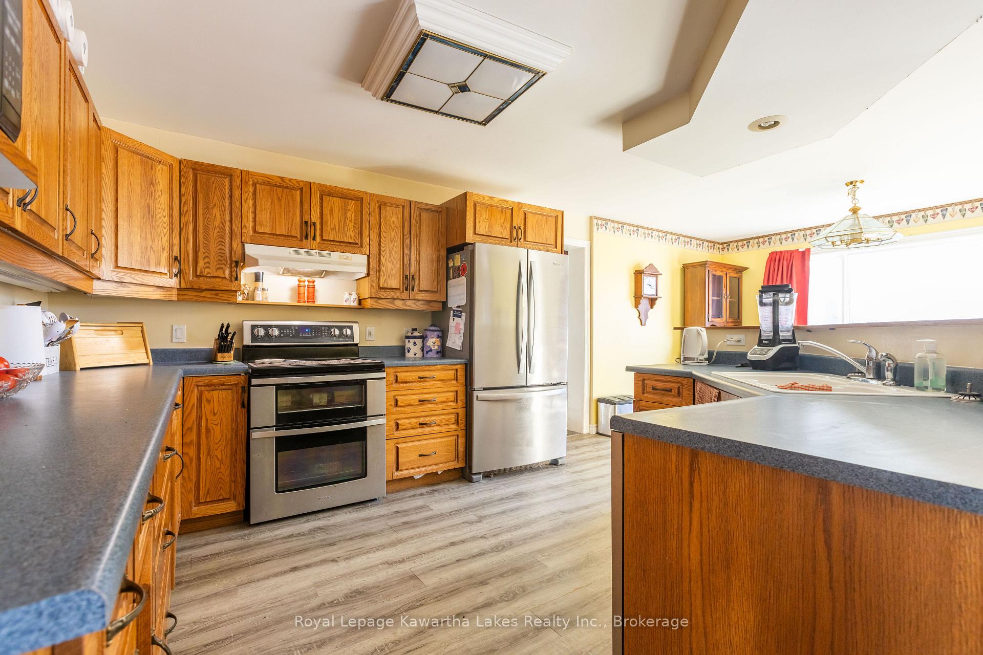 Photo 8 of 27 Elm Tree Road, Kawartha Lakes, Little Britain — HOMEH