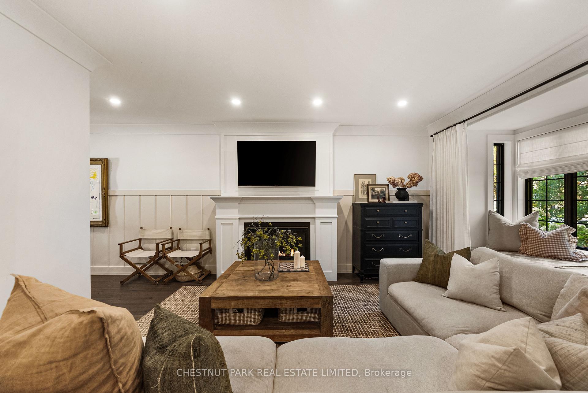 Photo 5 of 283 South Kingsway, Toronto, High Park-Swansea — HOMEH