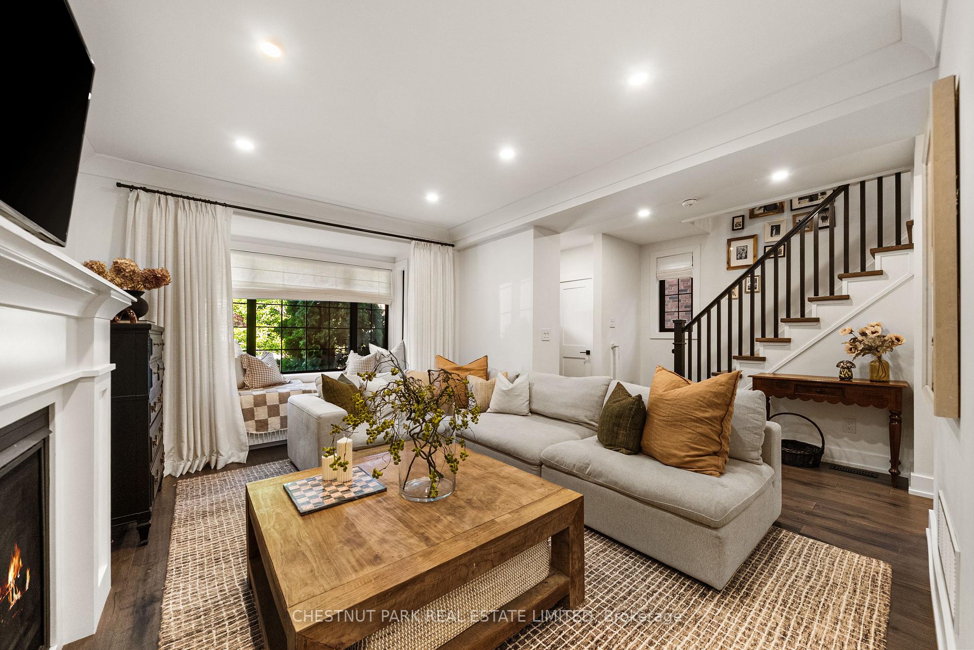 Photo 8 of 283 South Kingsway, Toronto, High Park-Swansea — HOMEH
