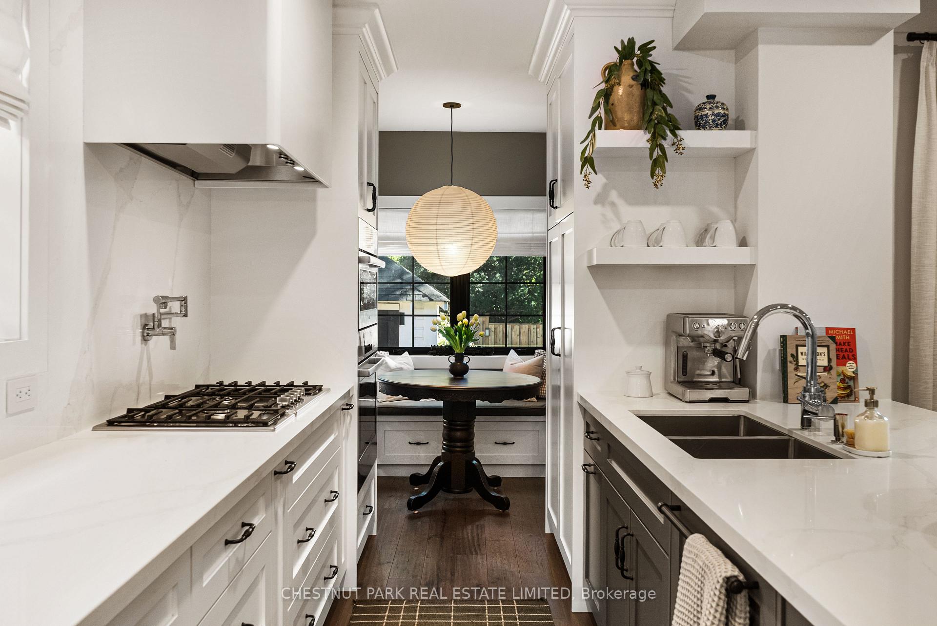 Photo 18 of 283 South Kingsway, Toronto, High Park-Swansea — HOMEH