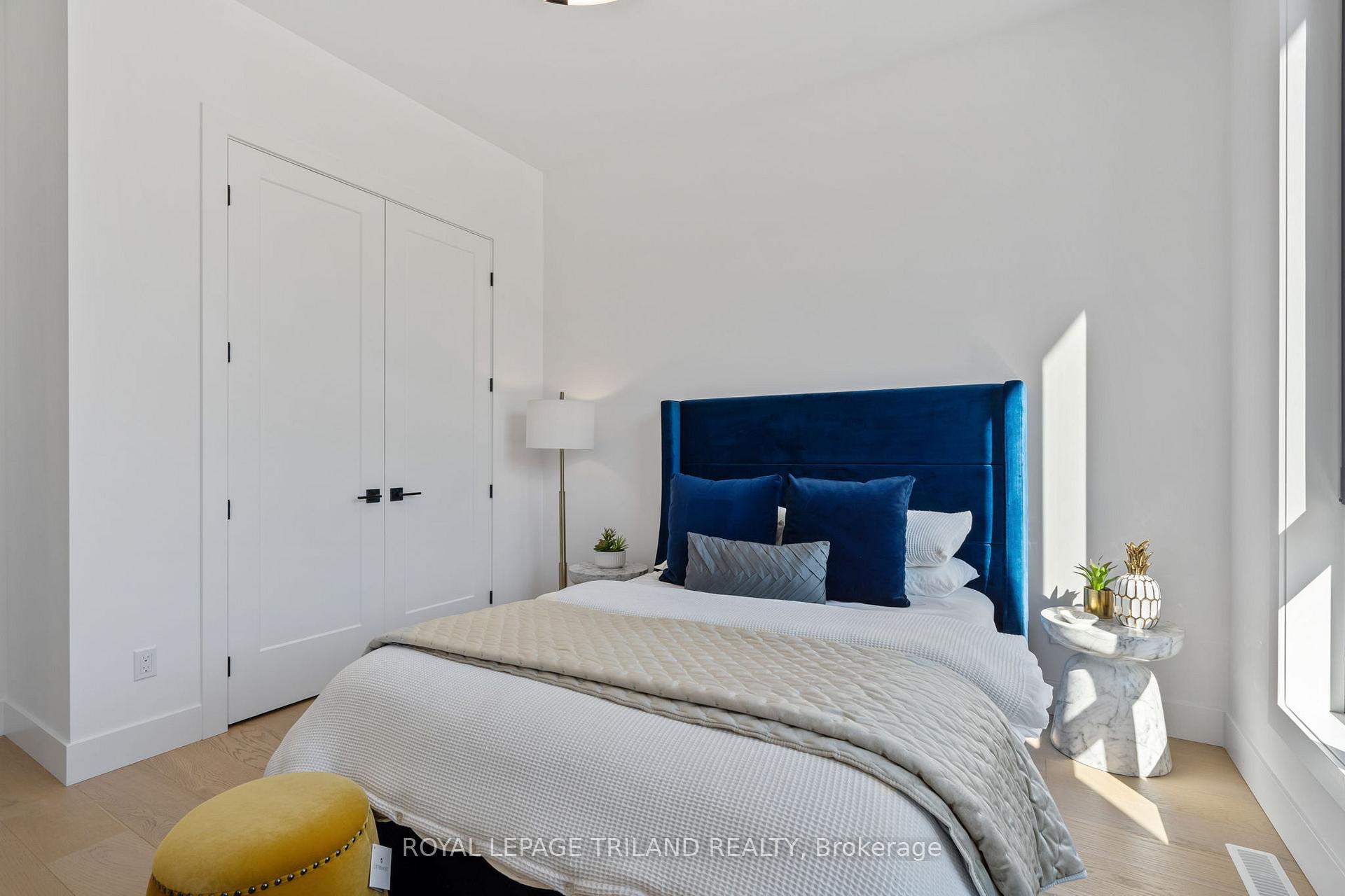 Photo 23 of 3455 Grand Oak Crossing, London, South V — HOMEH