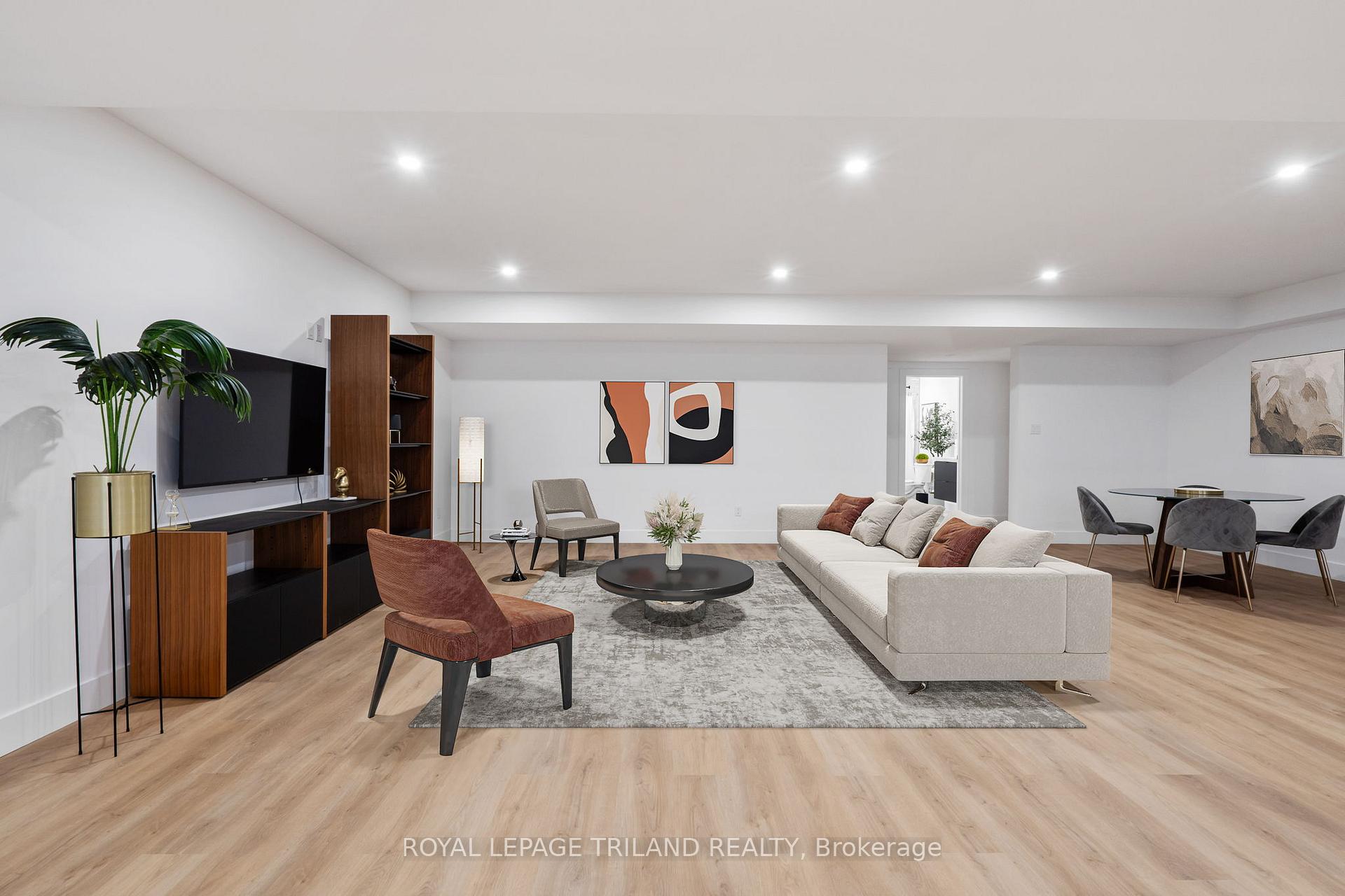 Photo 42 of 3455 Grand Oak Crossing, London, South V — HOMEH