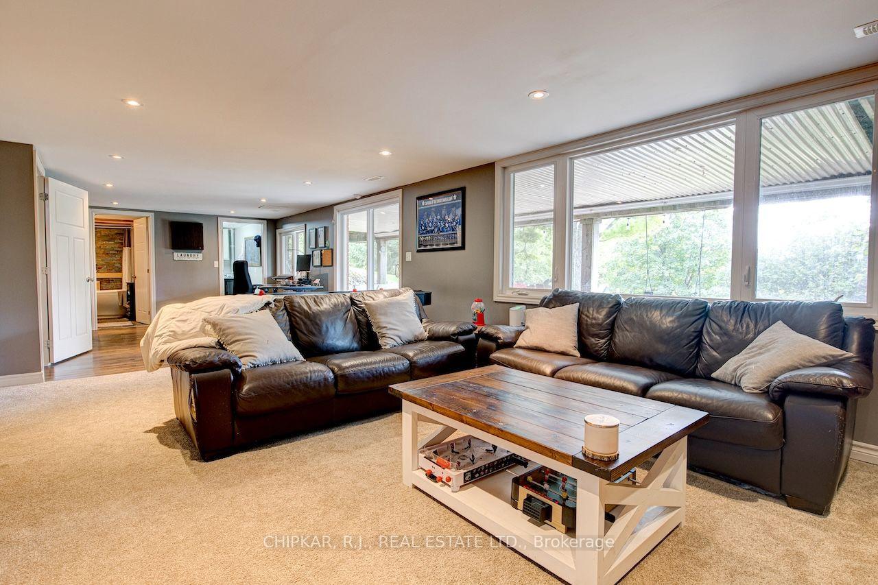 Photo 24 of 516 Governor's Road E, Brant, Paris — HOMEH