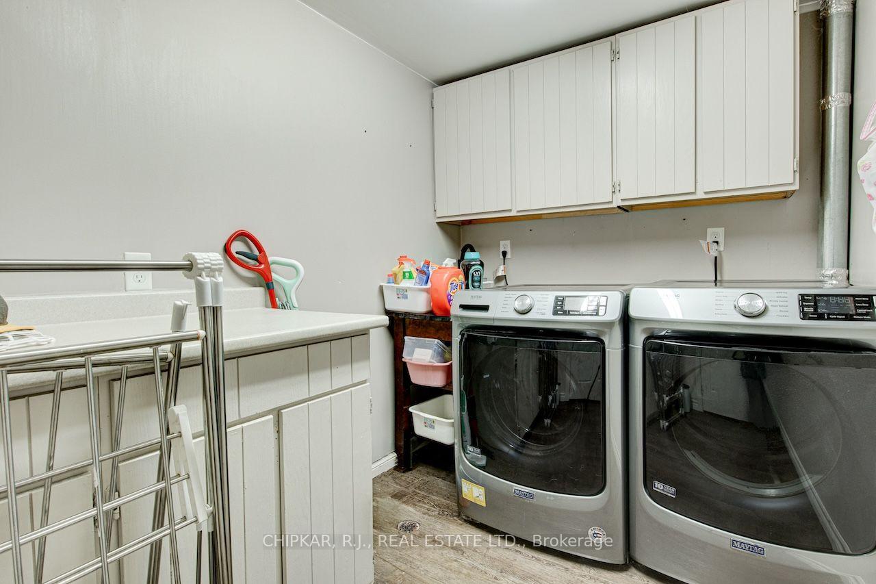 Photo 31 of 516 Governor's Road E, Brant, Paris — HOMEH