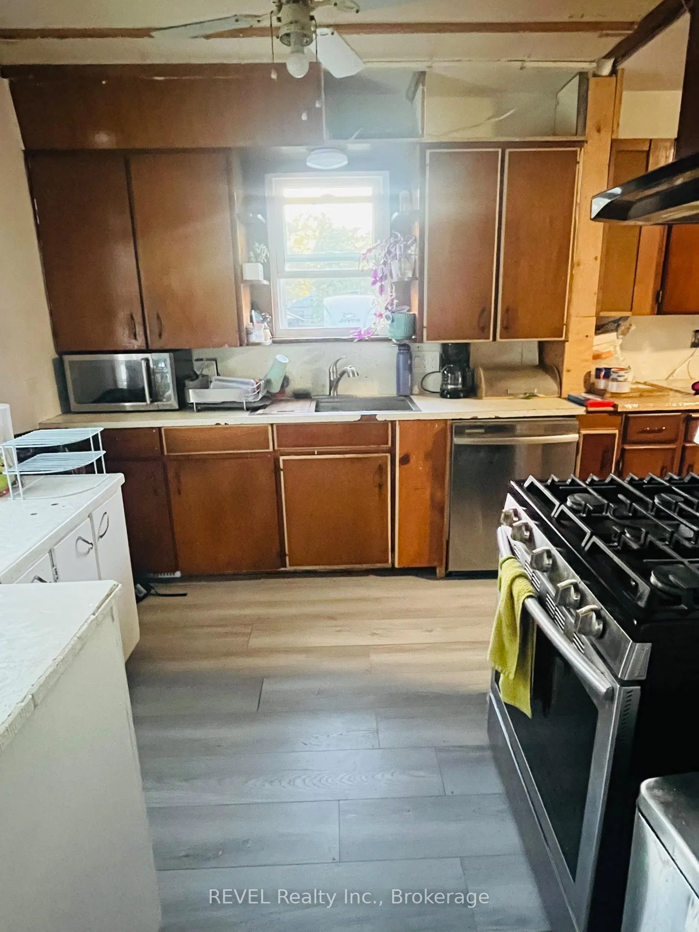 Photo 6 of 116 Steele Street, Port Colborne, Sugarloaf — HOMEH