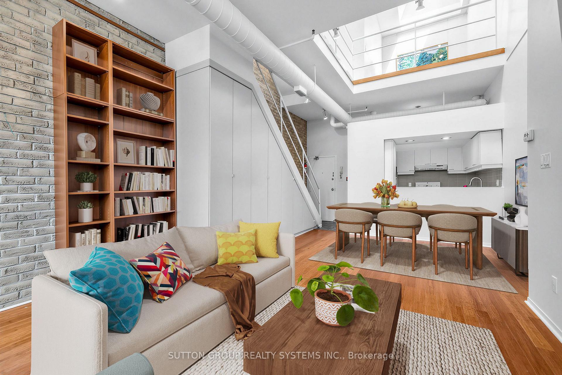 Photo 6 of Unit 5, 6 Bartlett Avenue W, Toronto, Dovercourt-Wallace Emerson-Junction — HOMEH