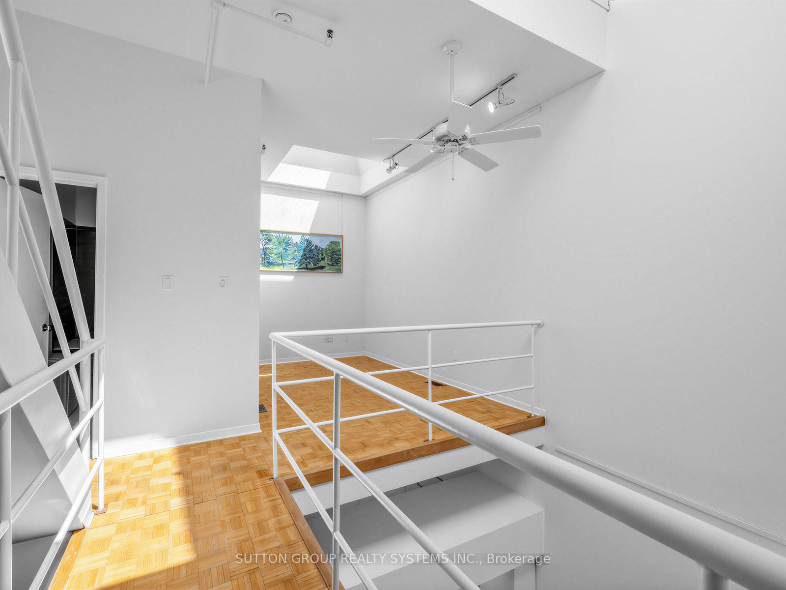 Photo 15 of Unit 5, 6 Bartlett Avenue W, Toronto, Dovercourt-Wallace Emerson-Junction — HOMEH