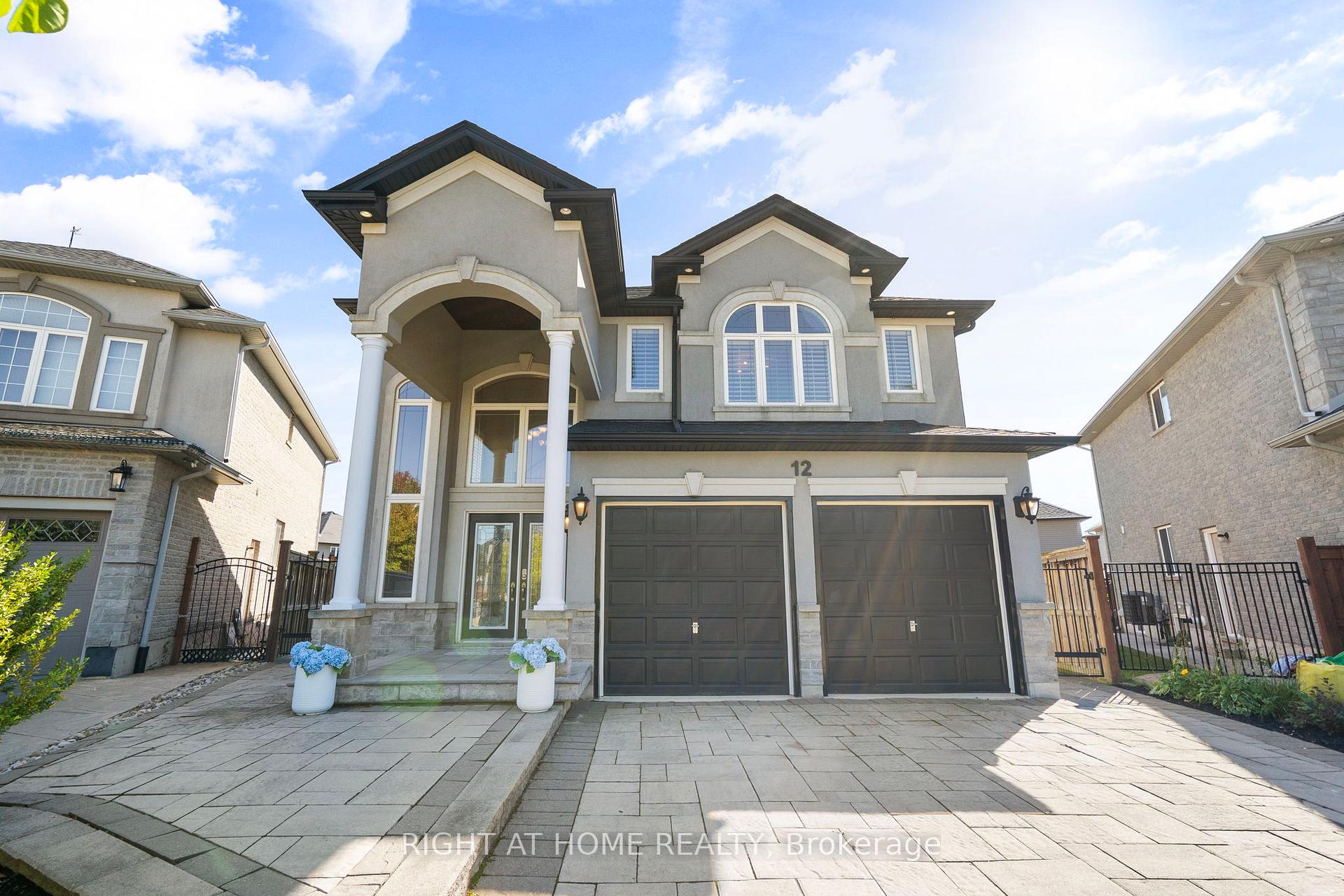 Photo 7 of 12 Donatello Court, Hamilton, Carpenter — HOMEH
