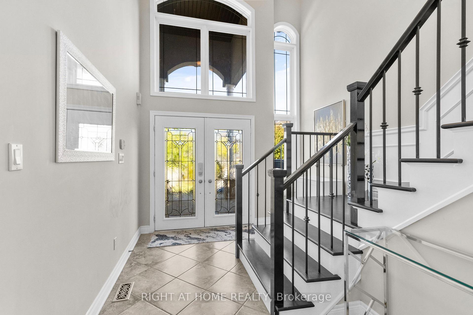 Photo 8 of 12 Donatello Court, Hamilton, Carpenter — HOMEH