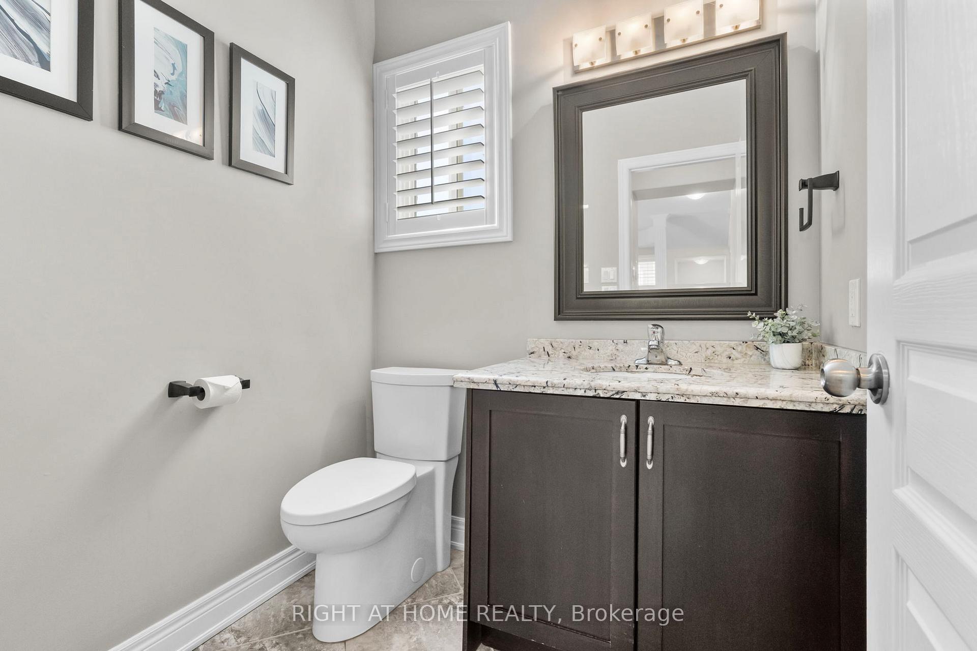 Photo 11 of 12 Donatello Court, Hamilton, Carpenter — HOMEH
