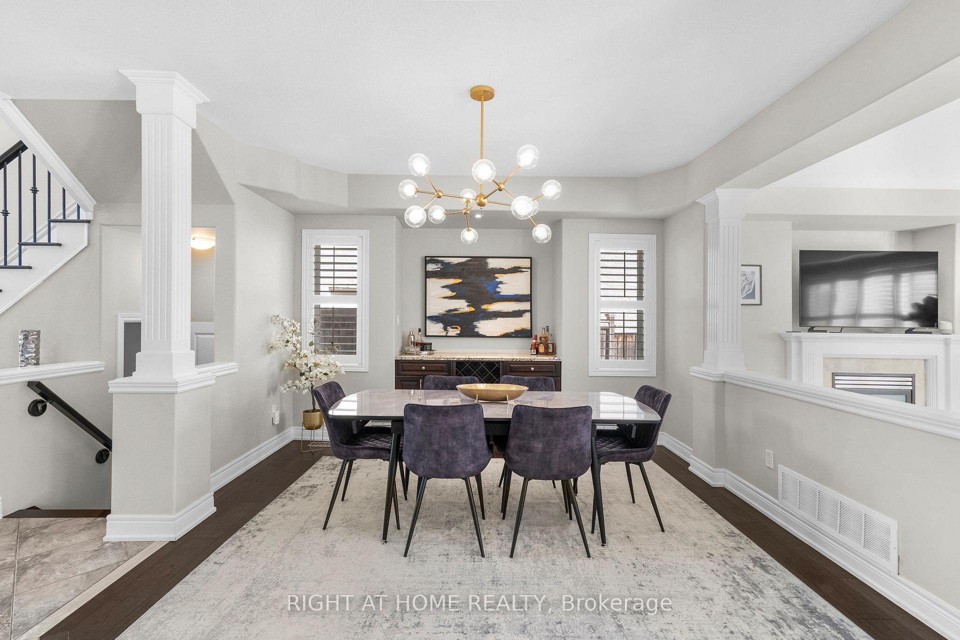 Photo 13 of 12 Donatello Court, Hamilton, Carpenter — HOMEH