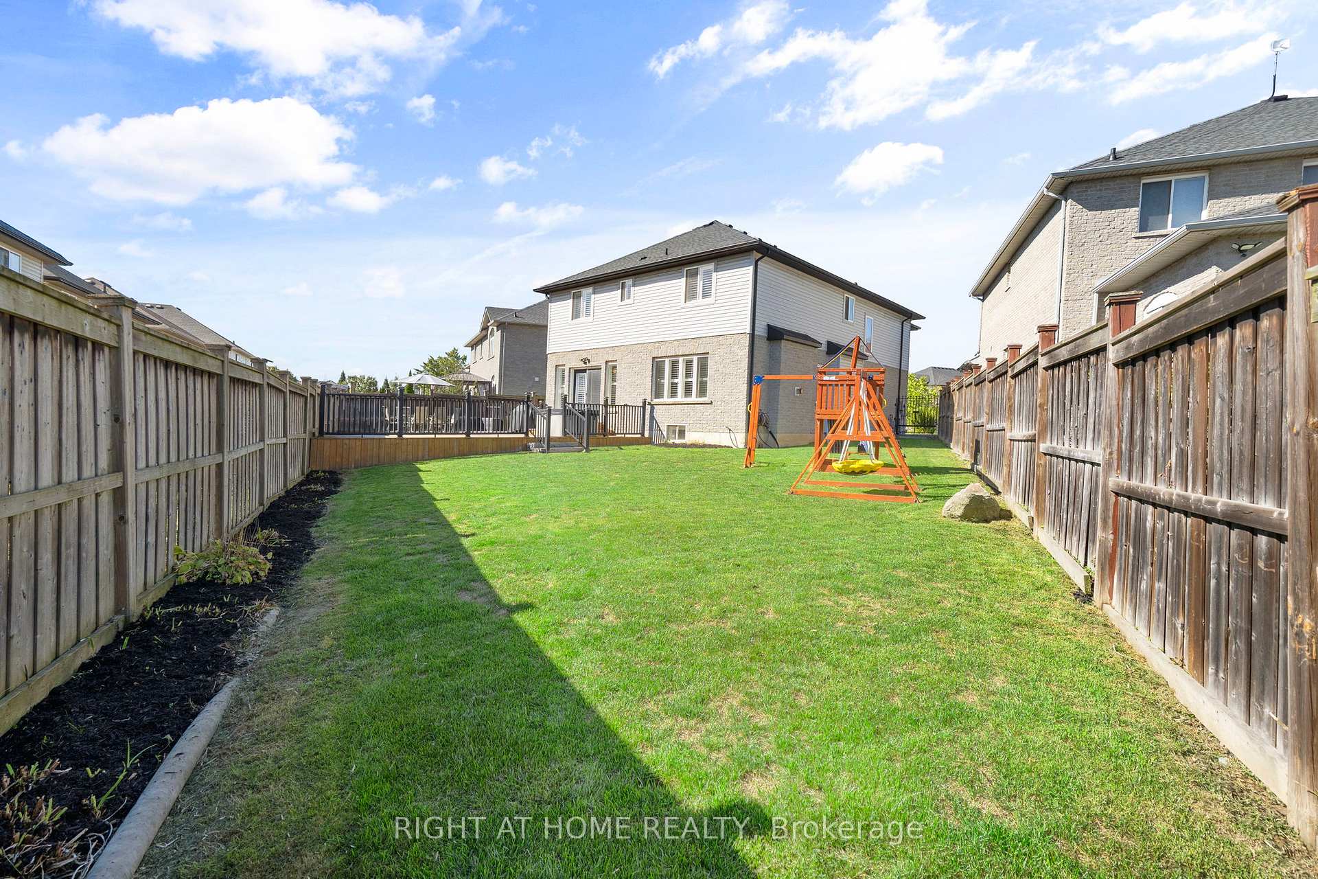 Photo 49 of 12 Donatello Court, Hamilton, Carpenter — HOMEH