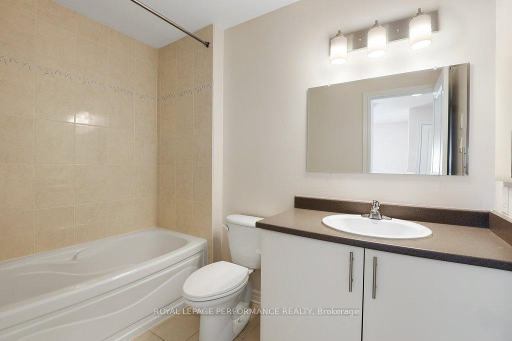 Photo 32 of 306 Waymark Crescent, Ottawa, Kanata - Emerald Meadows/Trailwest — HOMEH