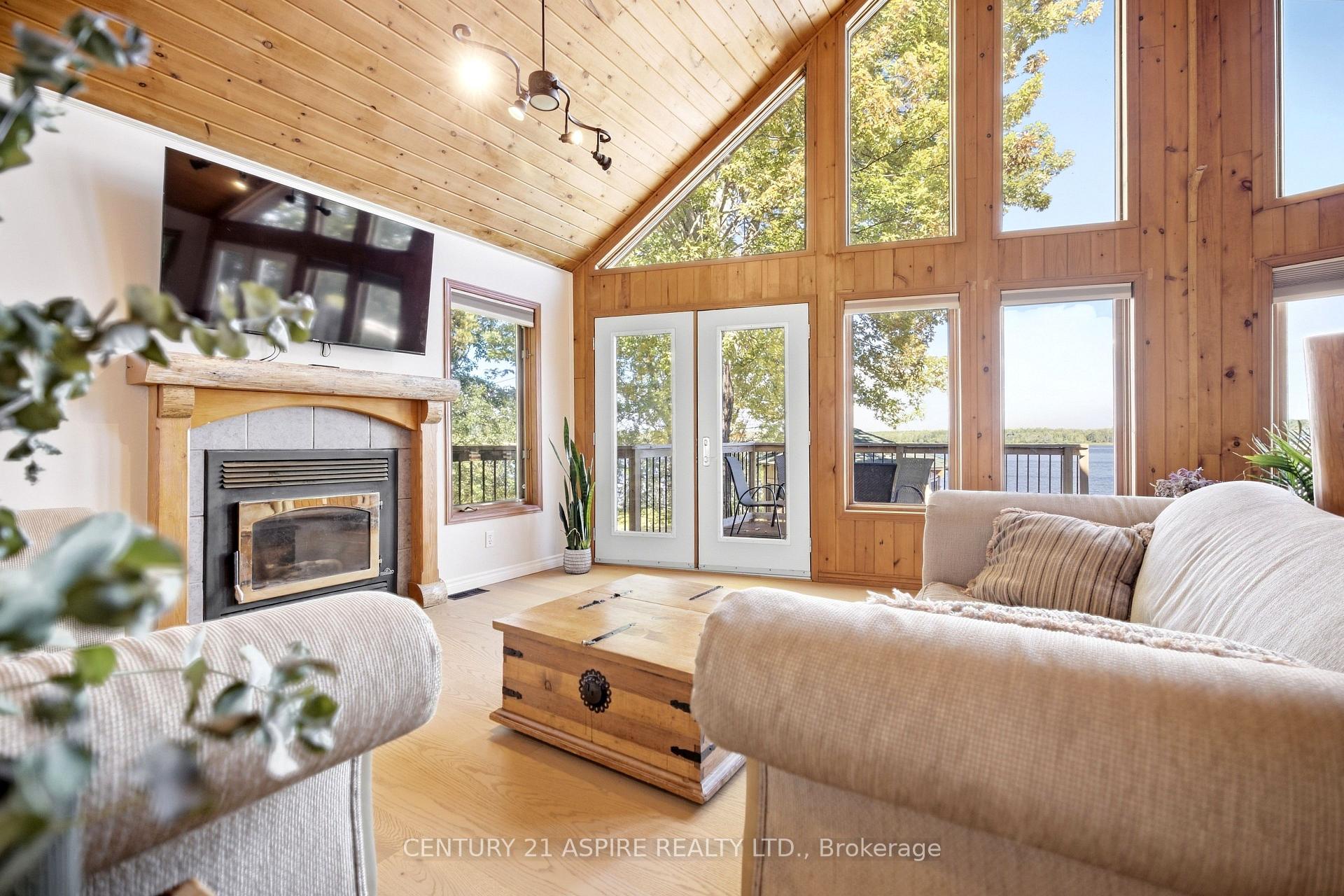 Photo 18 of 800 Forest Park Road, Laurentian Valley, Laurentian Valley — HOMEH