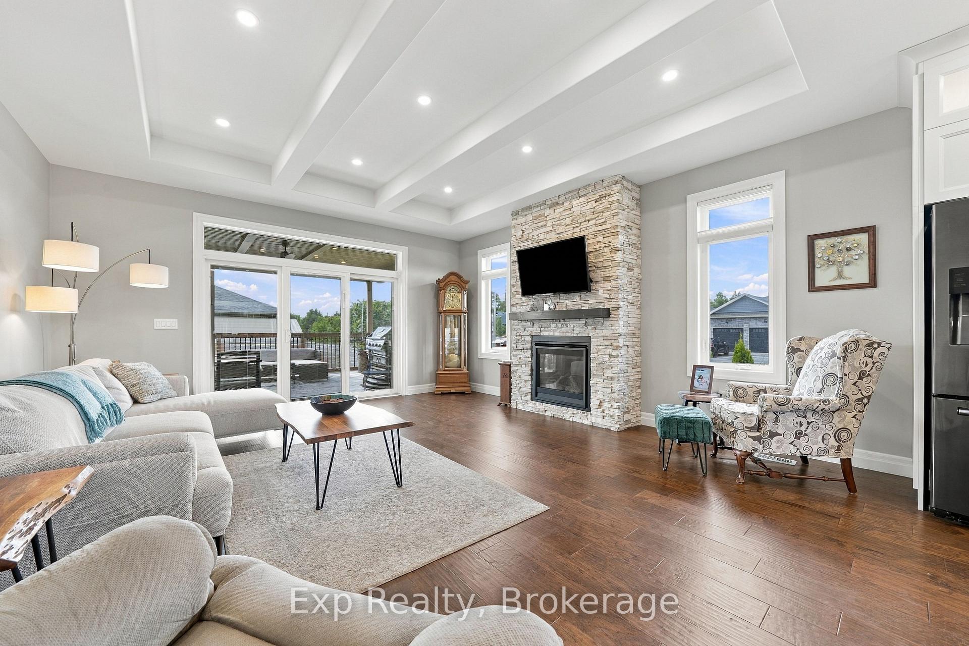 Photo 15 of 52 Gavin Crescent, Quinte West, Murray Ward — HOMEH
