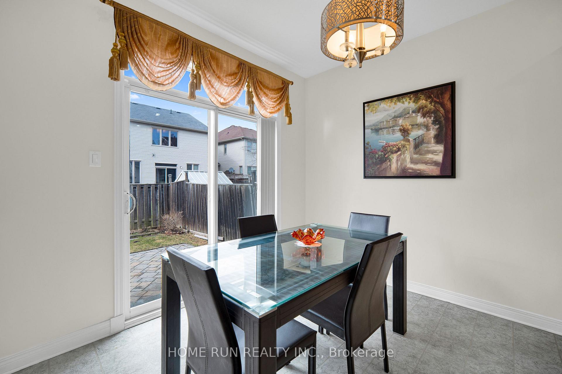 Photo 19 of 106 Portrush Avenue, Ottawa, Barrhaven - Longfields — HOMEH