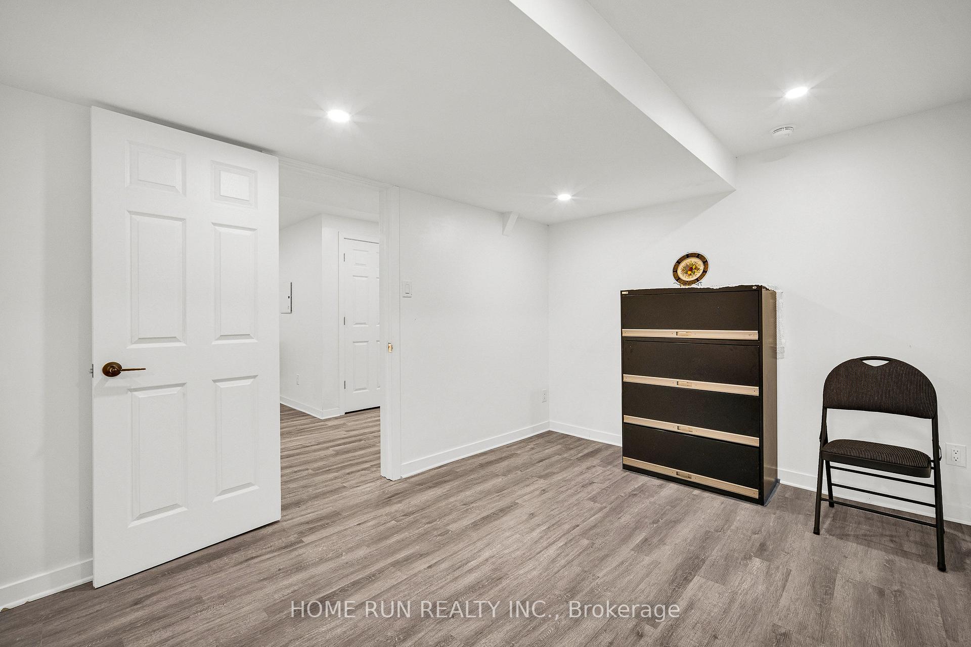 Photo 37 of 106 Portrush Avenue, Ottawa, Barrhaven - Longfields — HOMEH