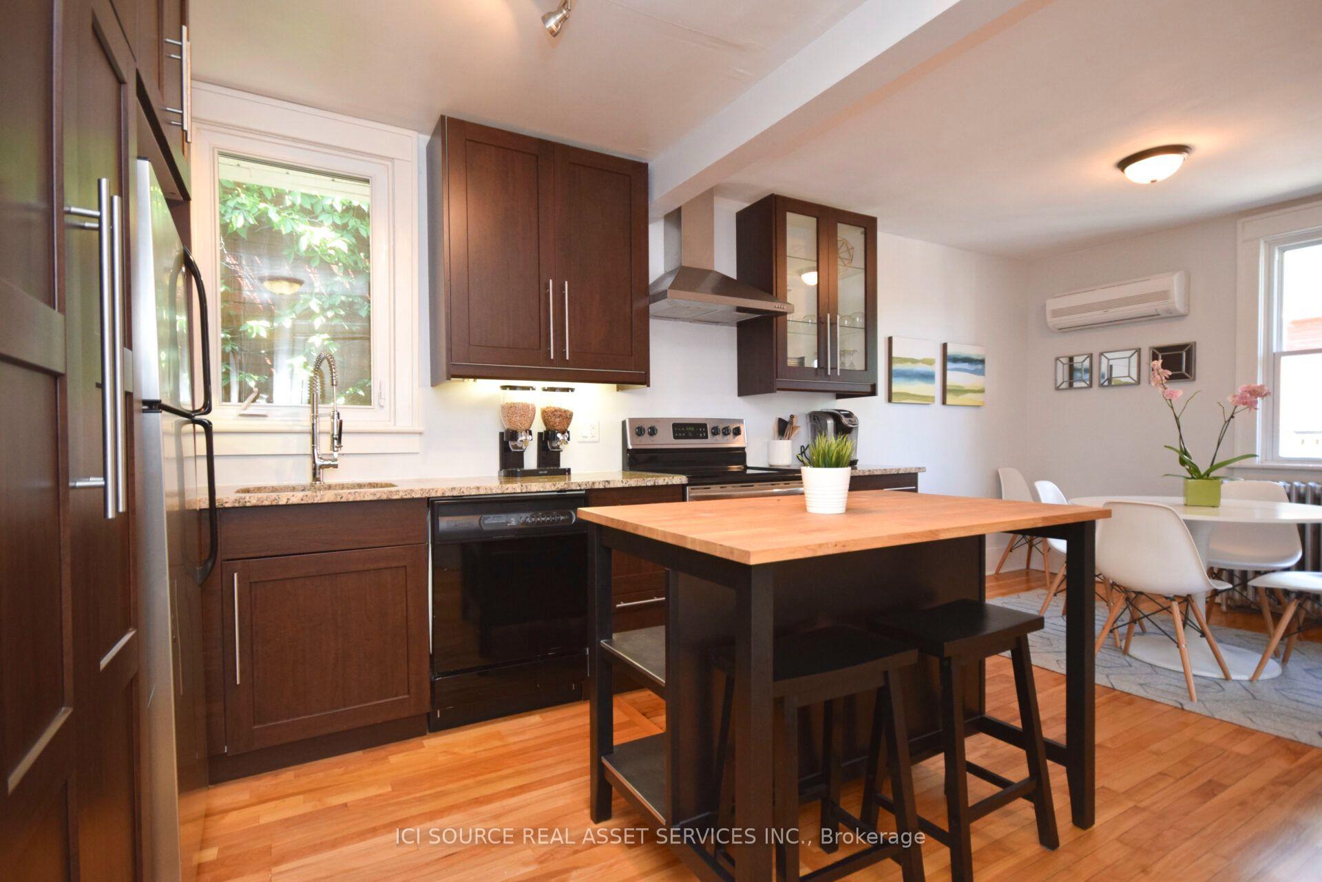 Photo 4 of Unit Upper, 118 Lower Charlotte Street, Ottawa, Lower Town — HOMEH