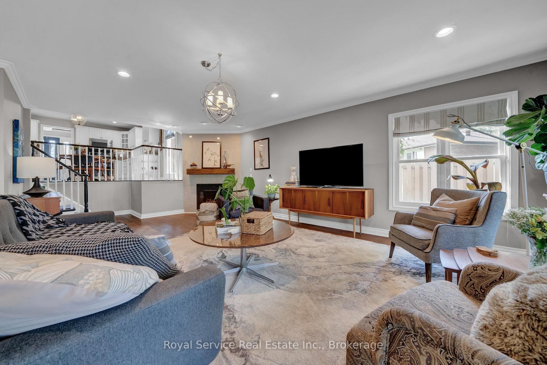 Photo 35 of 88 Simpson Avenue, Clarington, Bowmanville — HOMEH