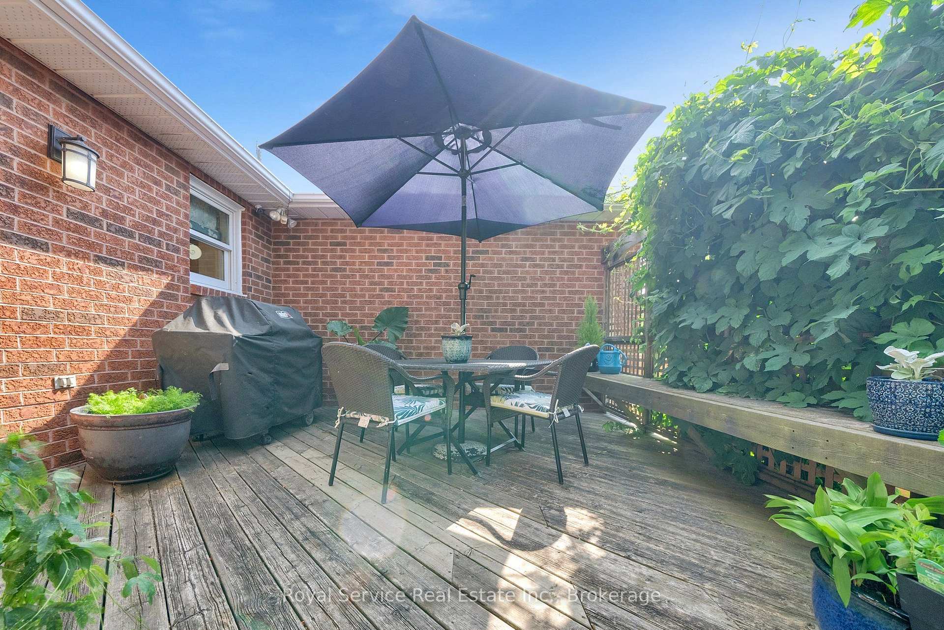 Photo 47 of 88 Simpson Avenue, Clarington, Bowmanville — HOMEH