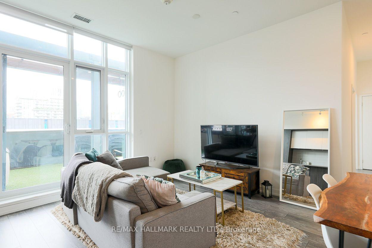 Photo 6 of Unit 405, 225 Sumach Street, Toronto, Regent Park — HOMEH
