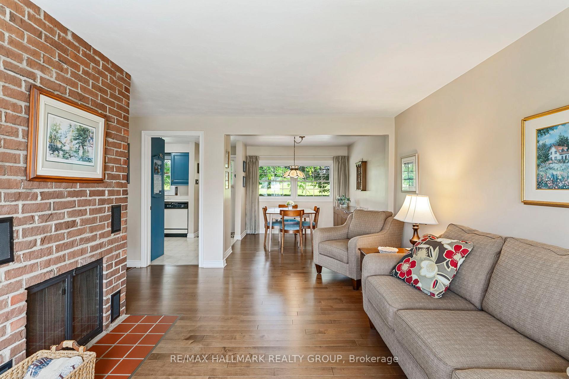 Photo 12 of 22 St Lawrence Court, Augusta, Augusta Twp — HOMEH