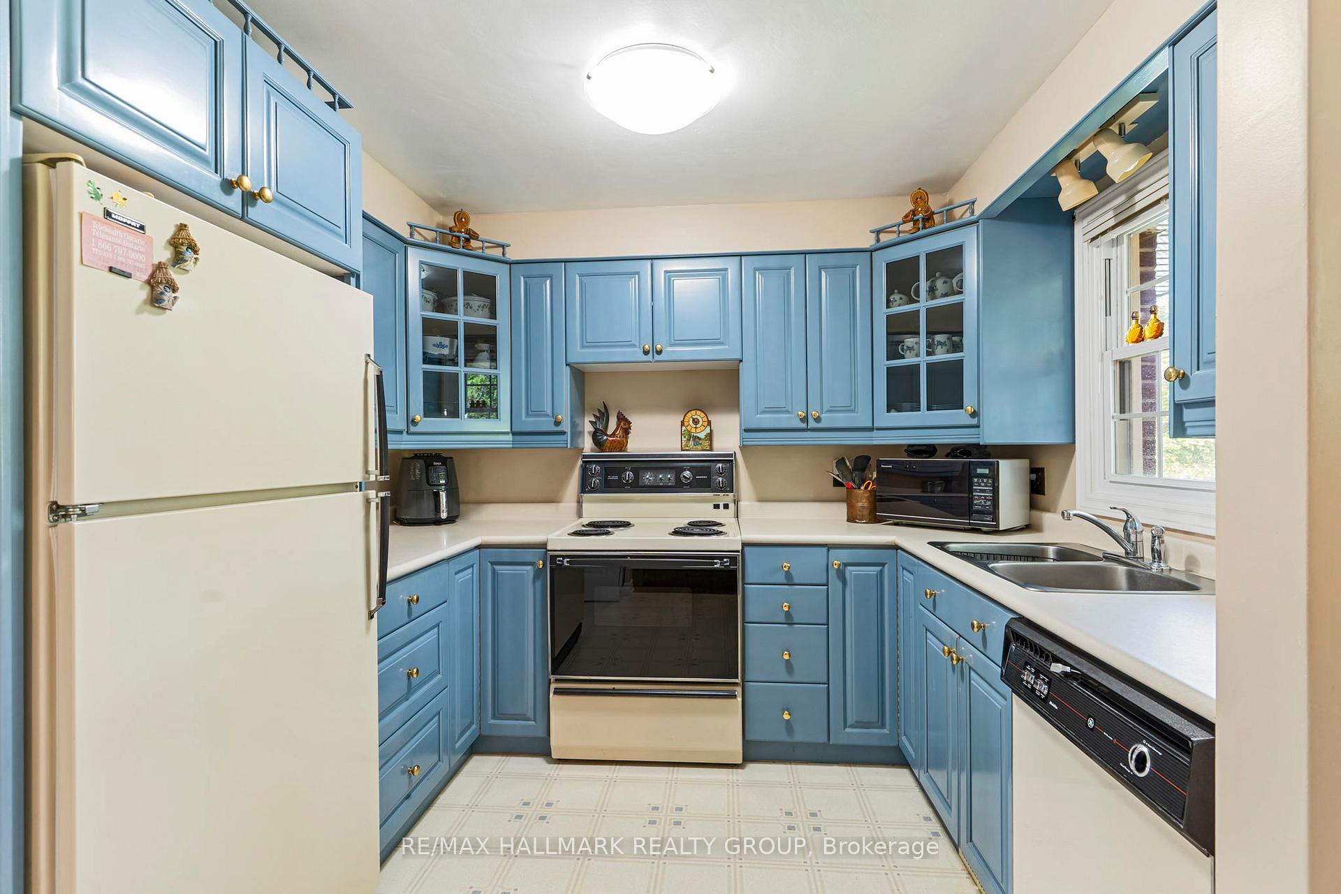 Photo 20 of 22 St Lawrence Court, Augusta, Augusta Twp — HOMEH