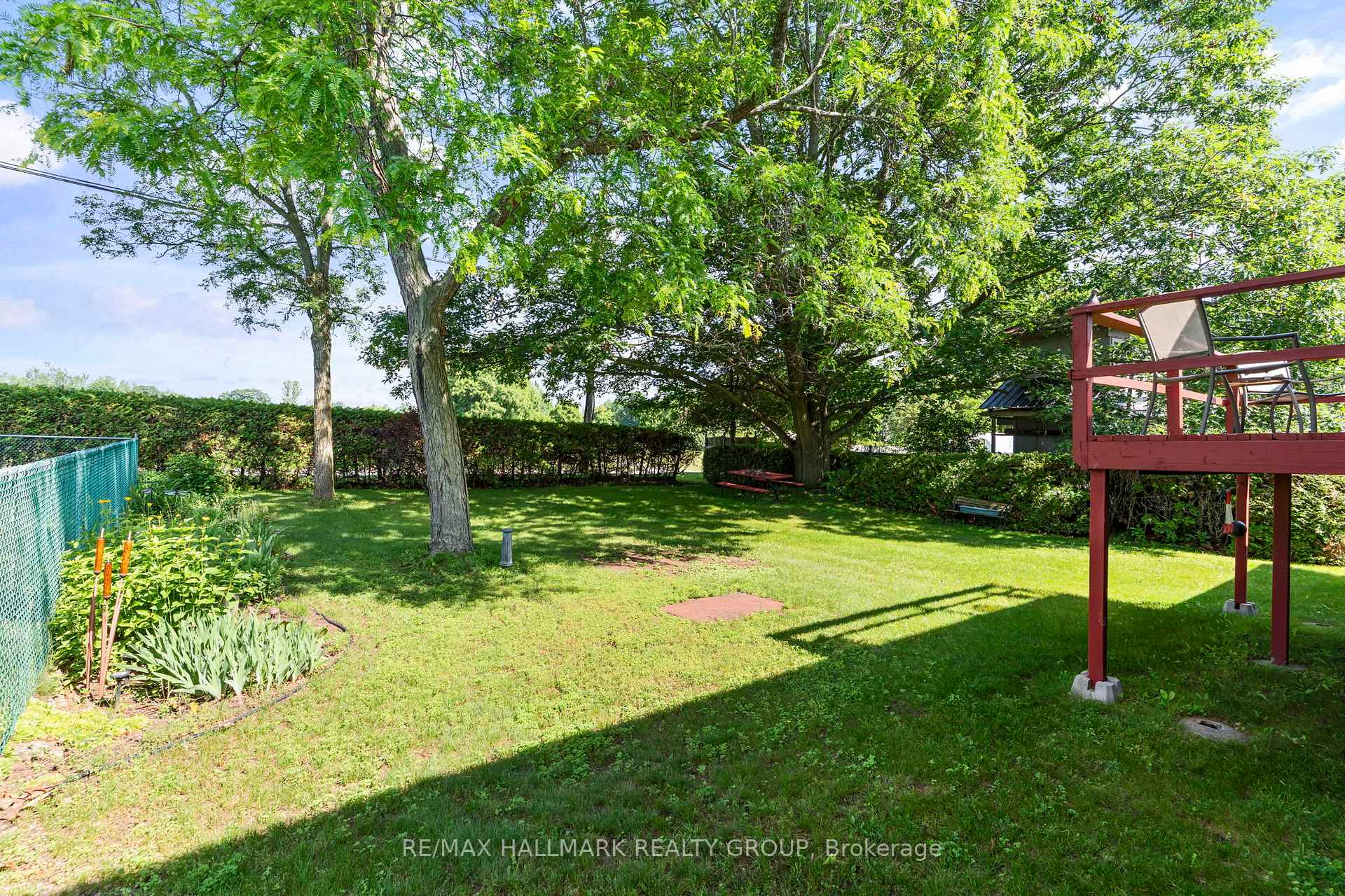 Photo 46 of 22 St Lawrence Court, Augusta, Augusta Twp — HOMEH