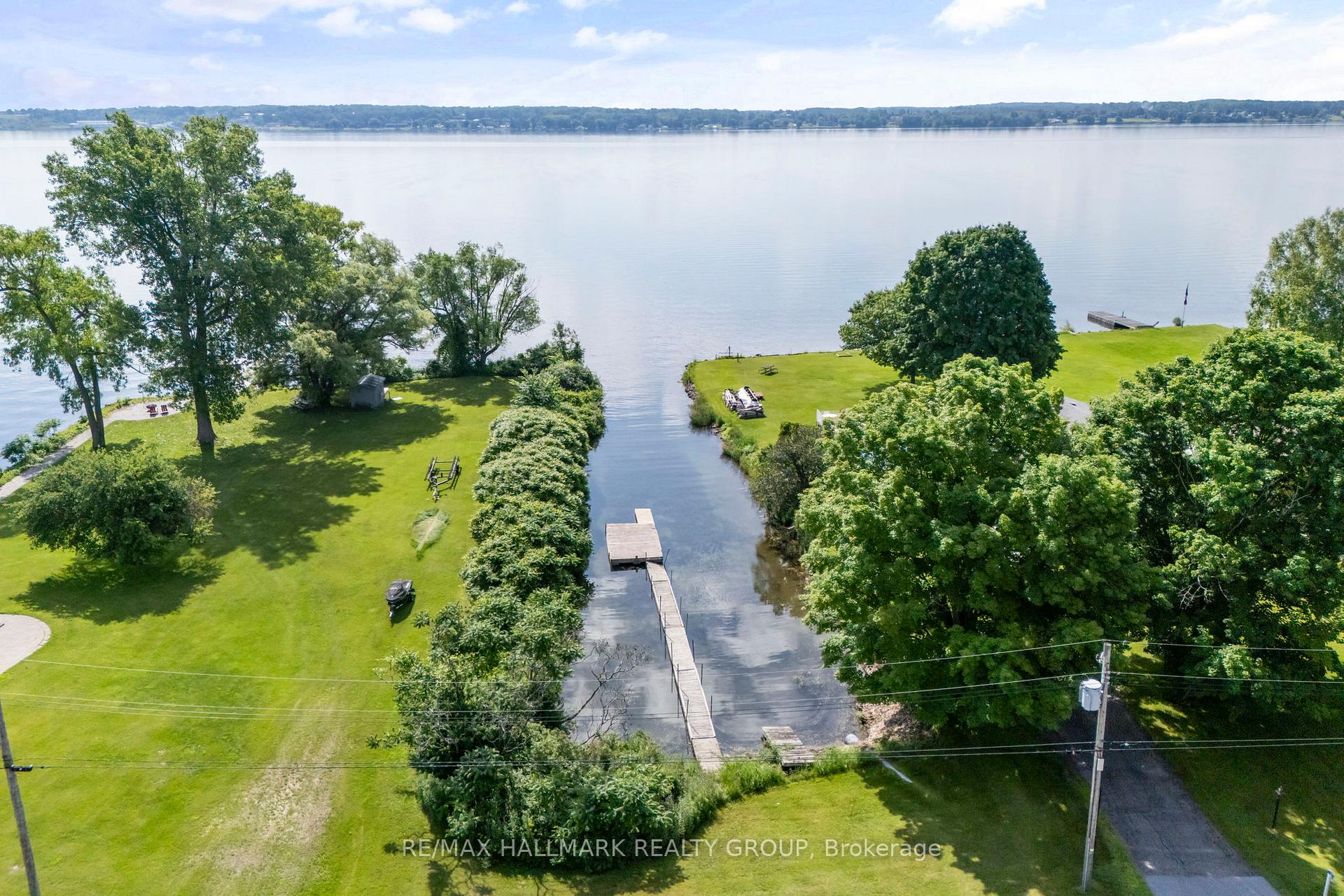 Photo 51 of 22 St Lawrence Court, Augusta, Augusta Twp — HOMEH