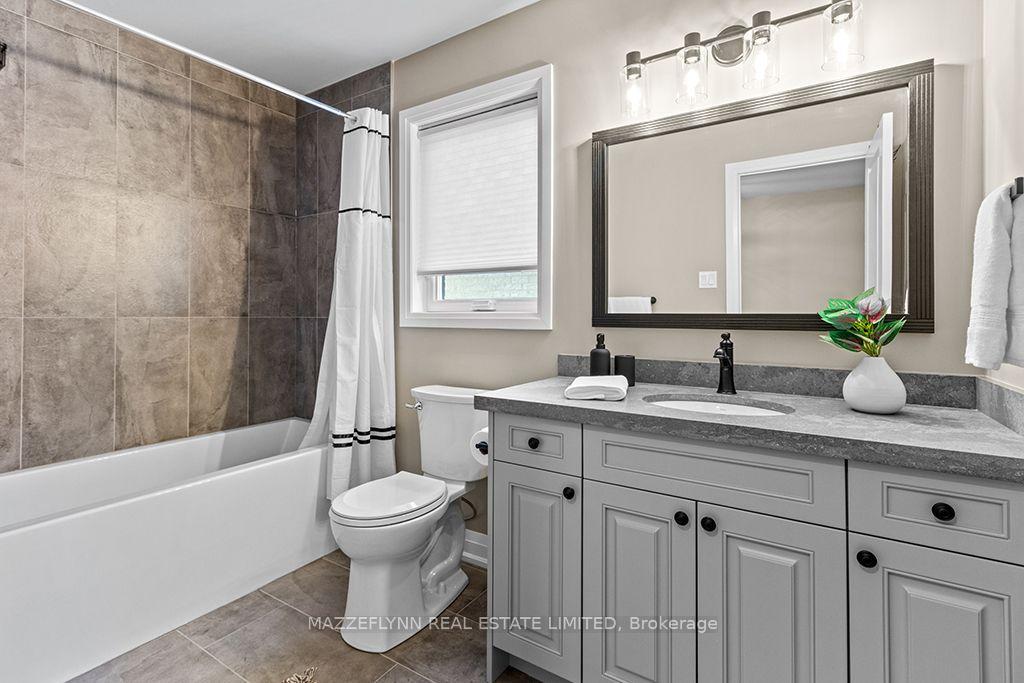 Photo 32 of 87 Bonistel Crescent, Brampton, Fletcher's Meadow — HOMEH