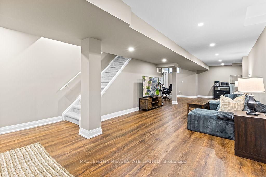 Photo 33 of 87 Bonistel Crescent, Brampton, Fletcher's Meadow — HOMEH