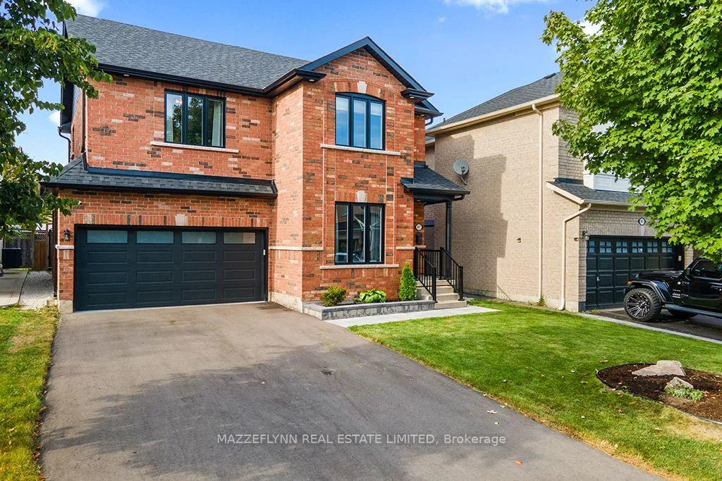 Photo 2 of 87 Bonistel Crescent, Brampton, Fletcher's Meadow — HOMEH