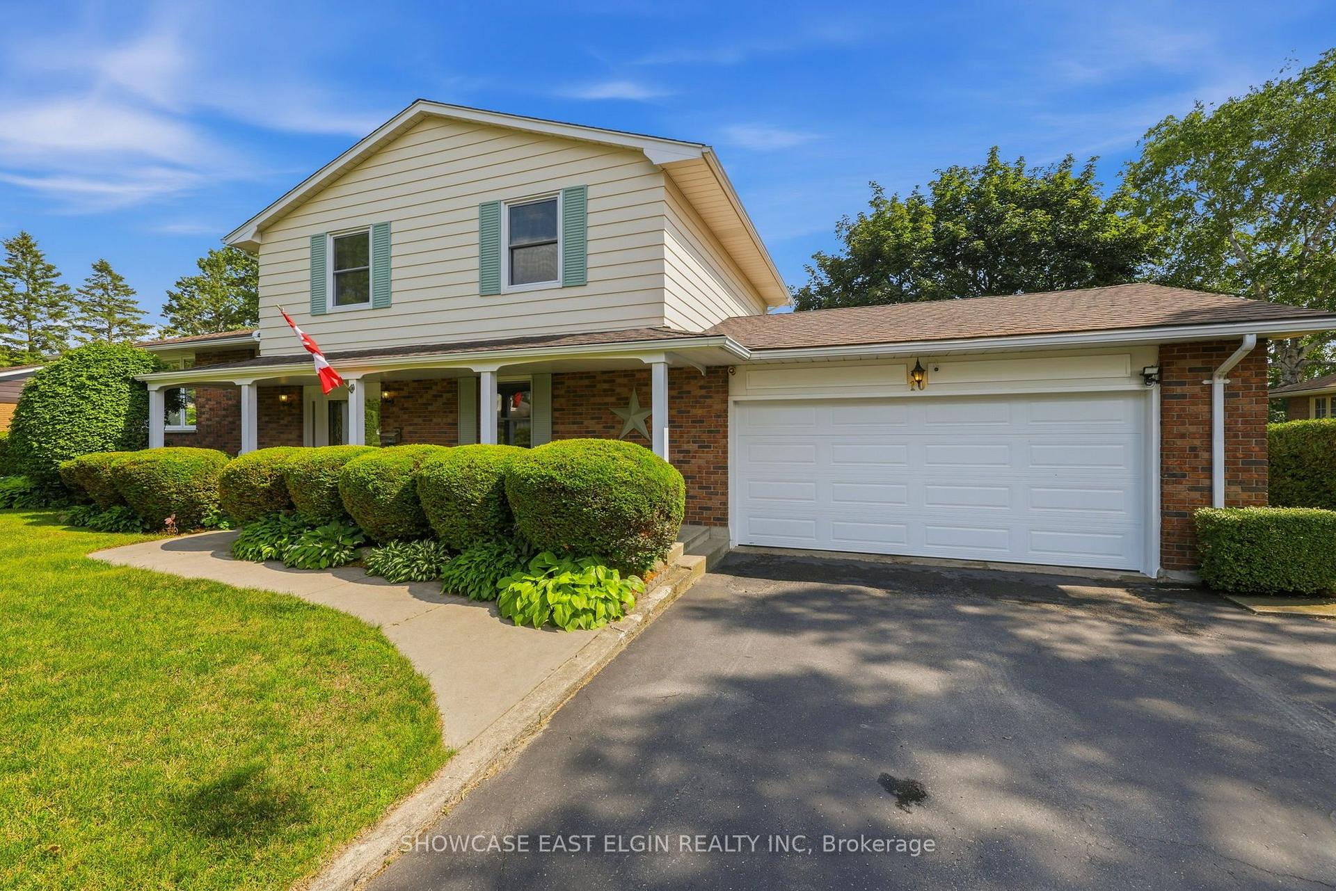Photo 2 of 10 Moore Avenue, Aylmer — HOMEH