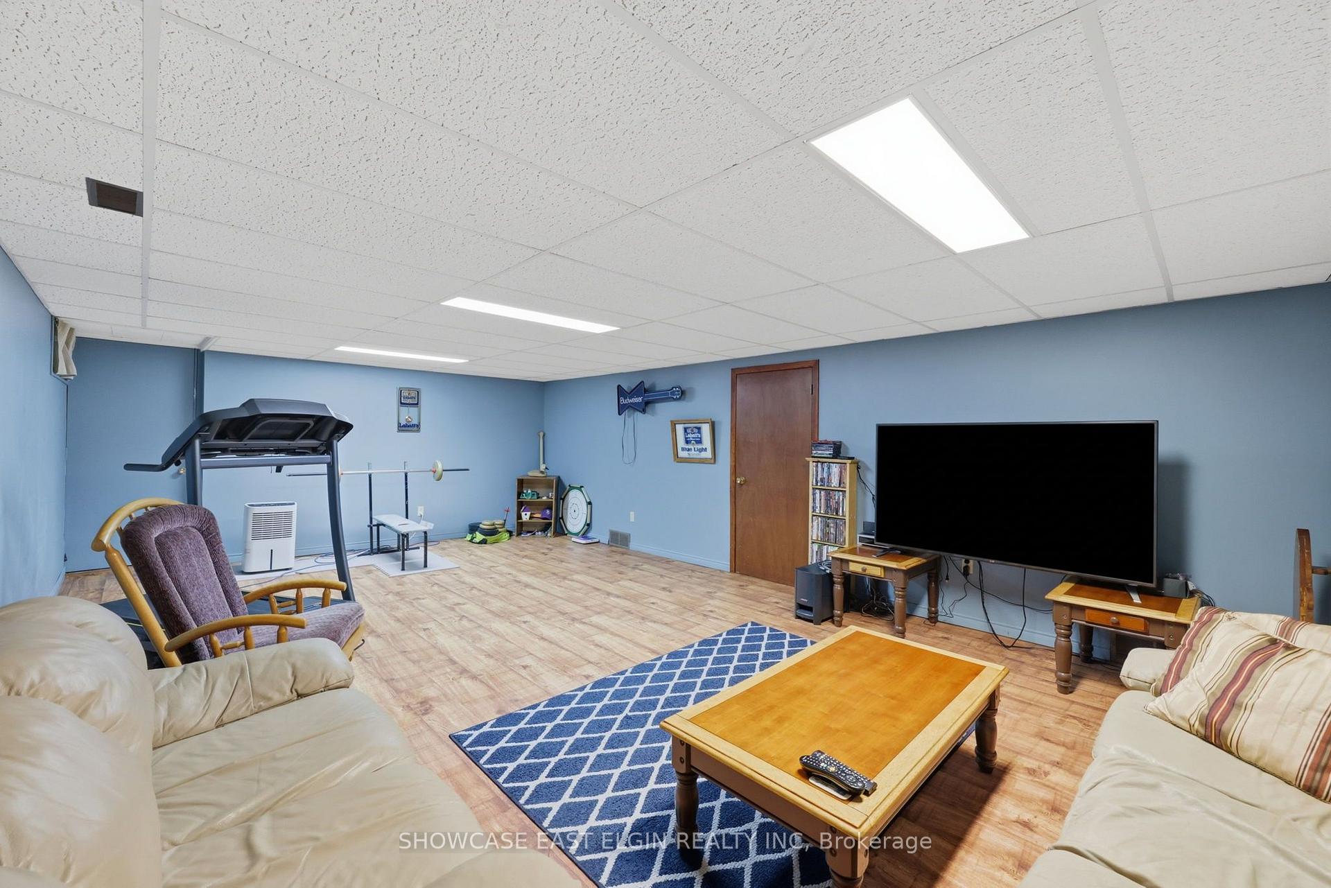 Photo 24 of 10 Moore Avenue, Aylmer — HOMEH