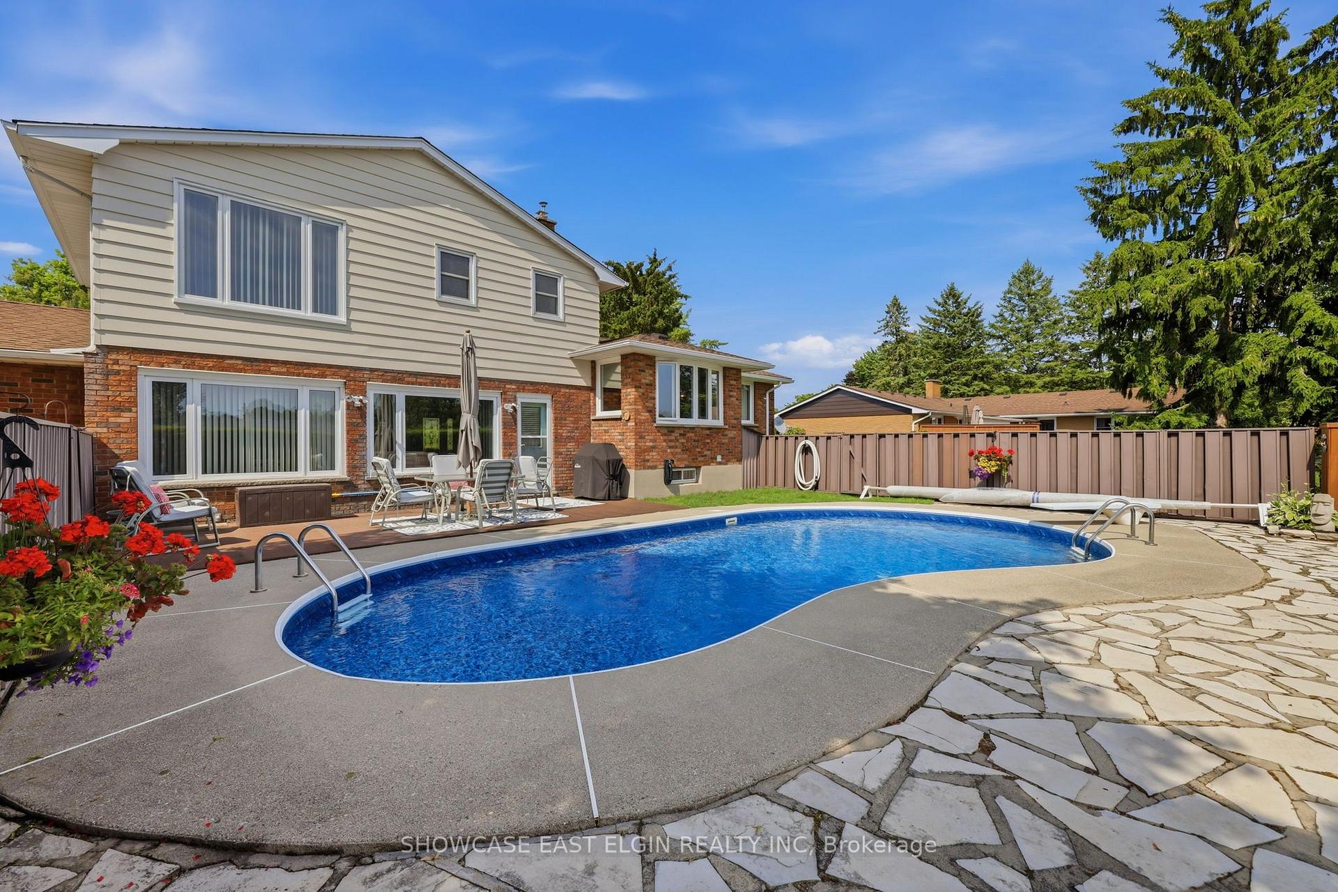 Photo 27 of 10 Moore Avenue, Aylmer — HOMEH