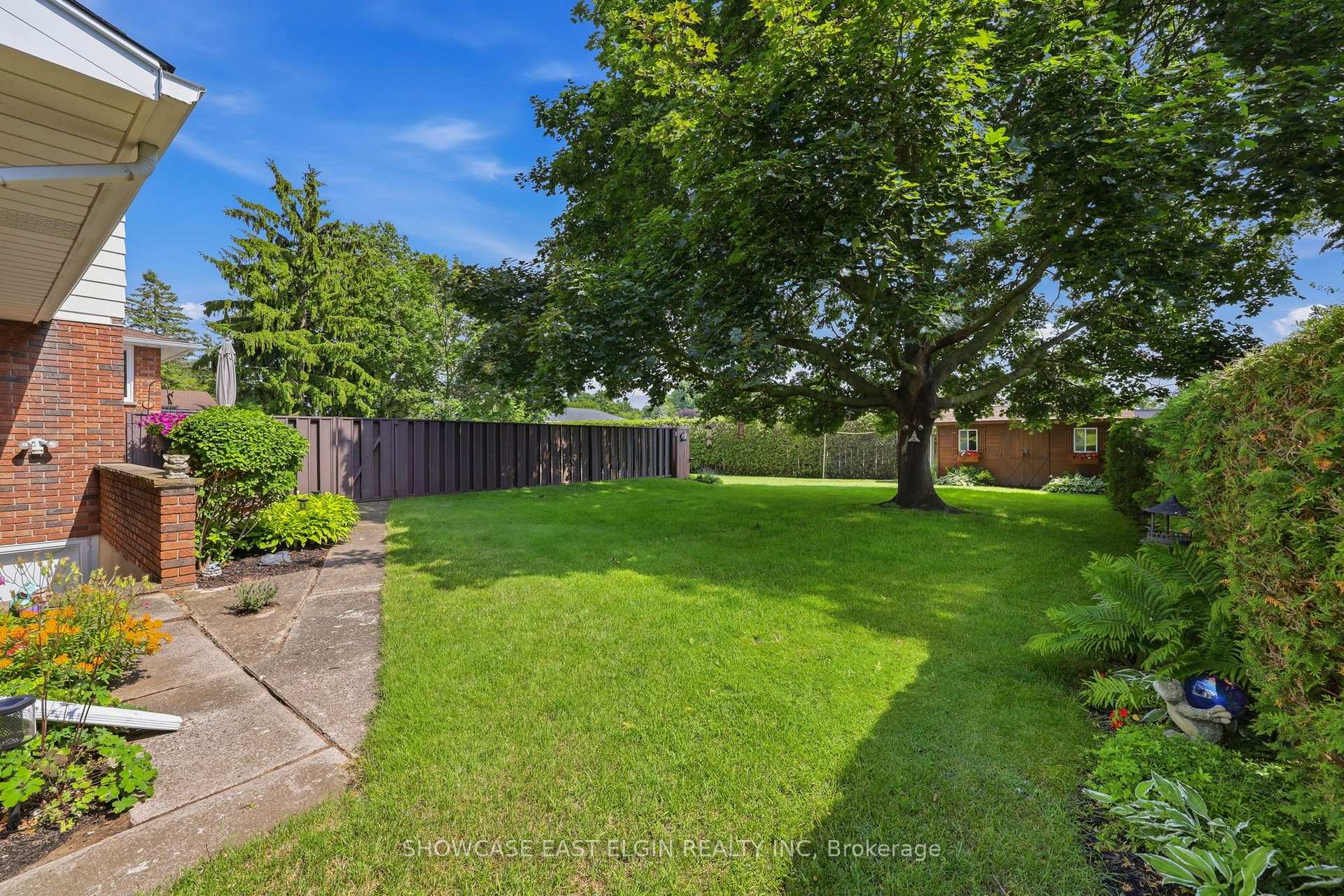 Photo 35 of 10 Moore Avenue, Aylmer — HOMEH