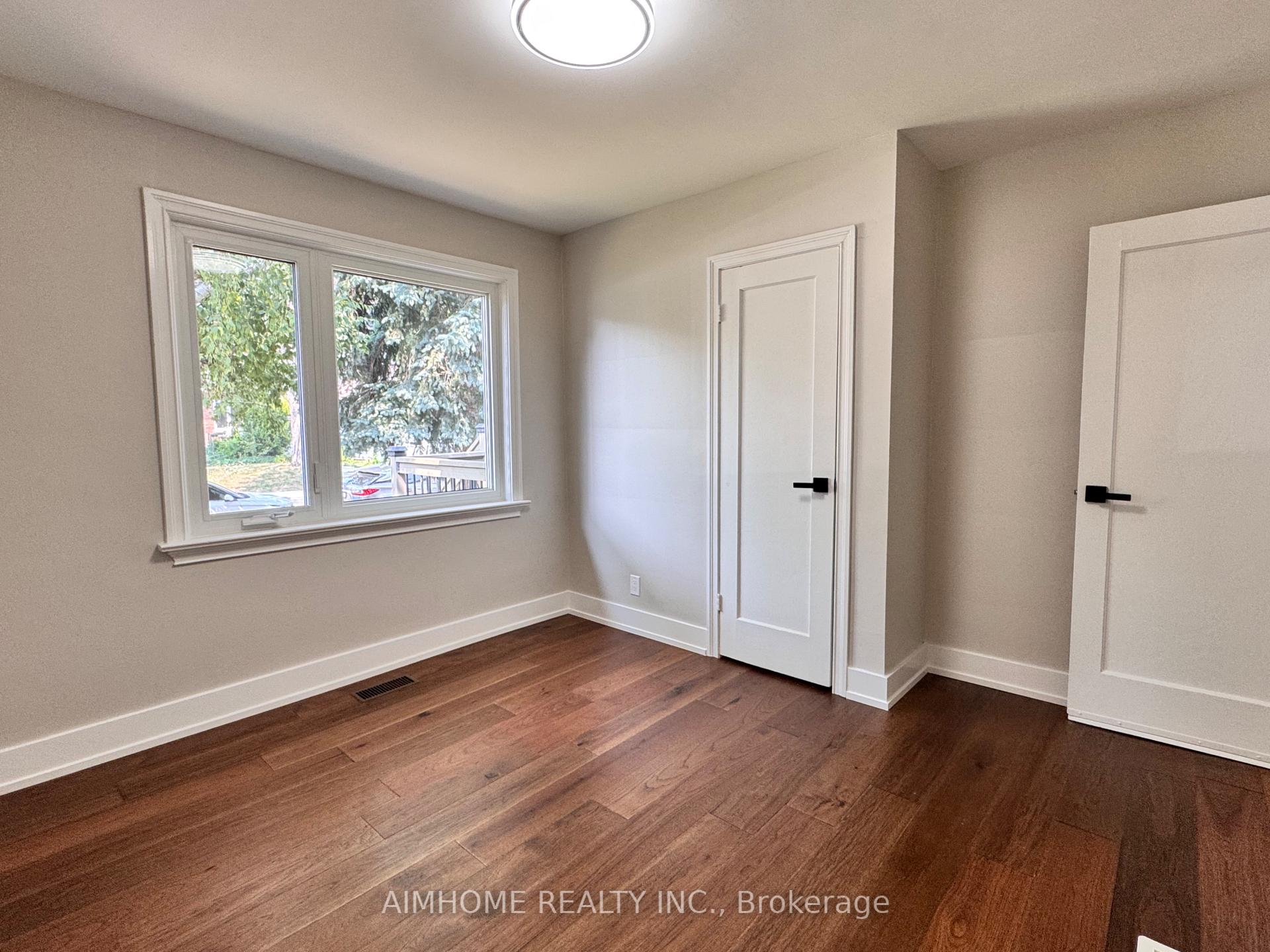 Photo 19 of 173 Melrose Street, Etobicoke, Mimico — HOMEH