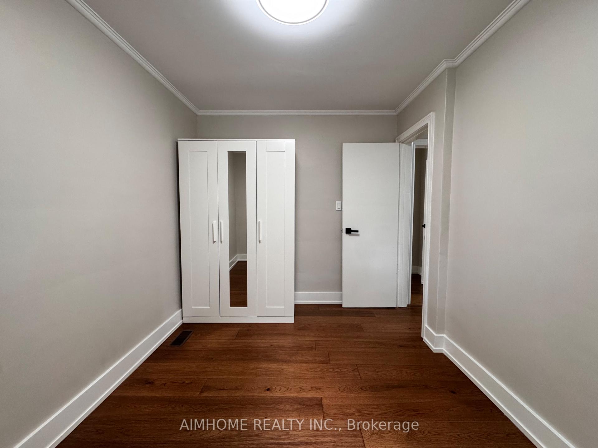 Photo 24 of 173 Melrose Street, Etobicoke, Mimico — HOMEH