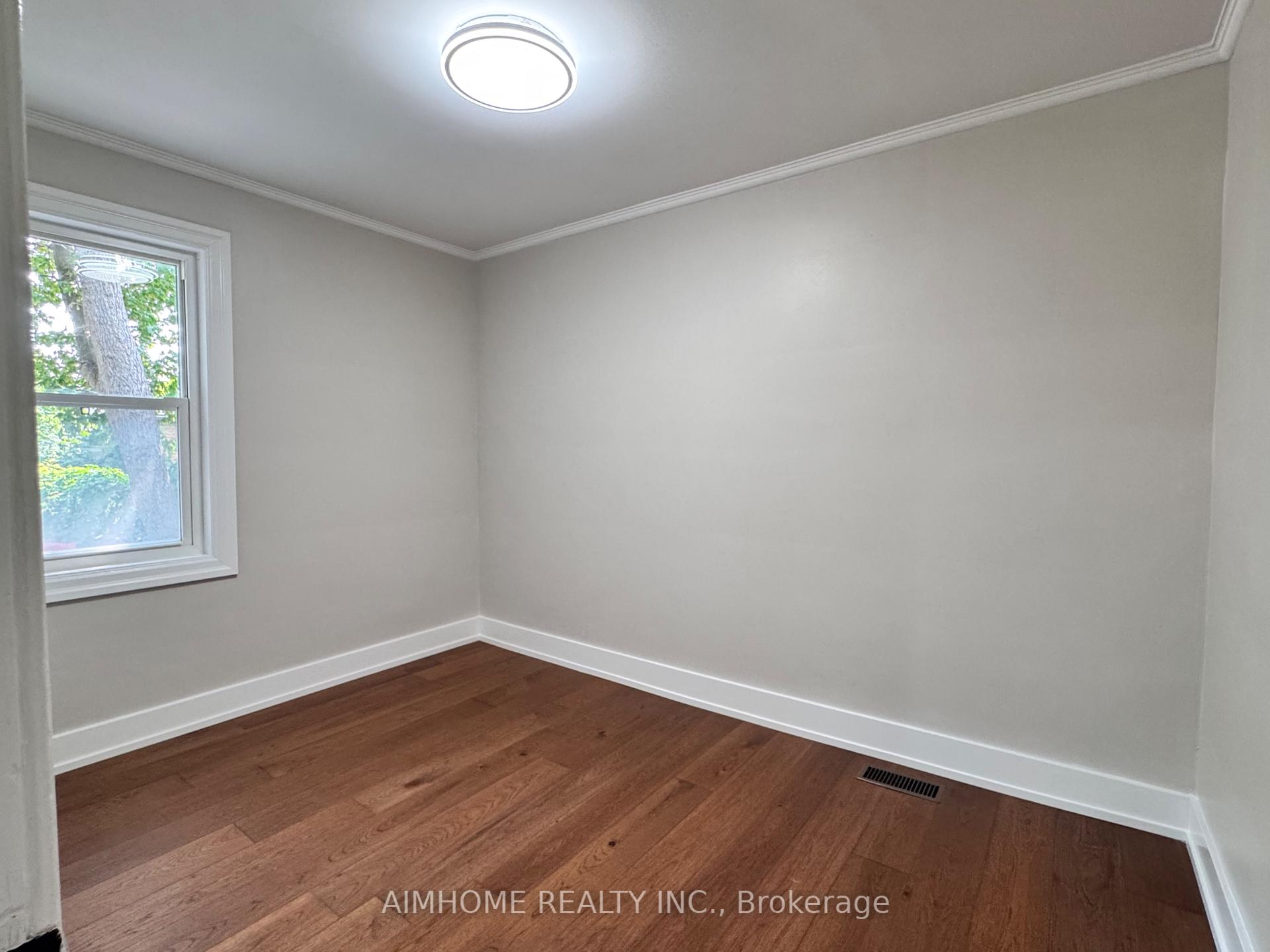 Photo 27 of 173 Melrose Street, Etobicoke, Mimico — HOMEH