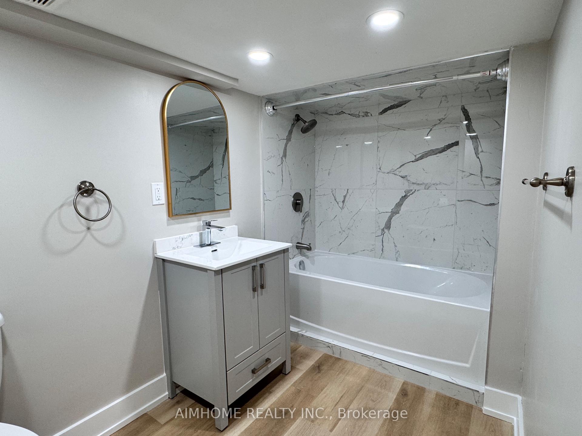 Photo 44 of 173 Melrose Street, Etobicoke, Mimico — HOMEH