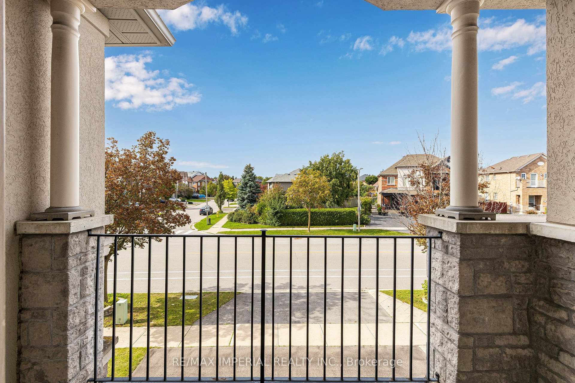 Photo 26 of 145 Blue Willow Drive, Vaughan, East Woodbridge — HOMEH