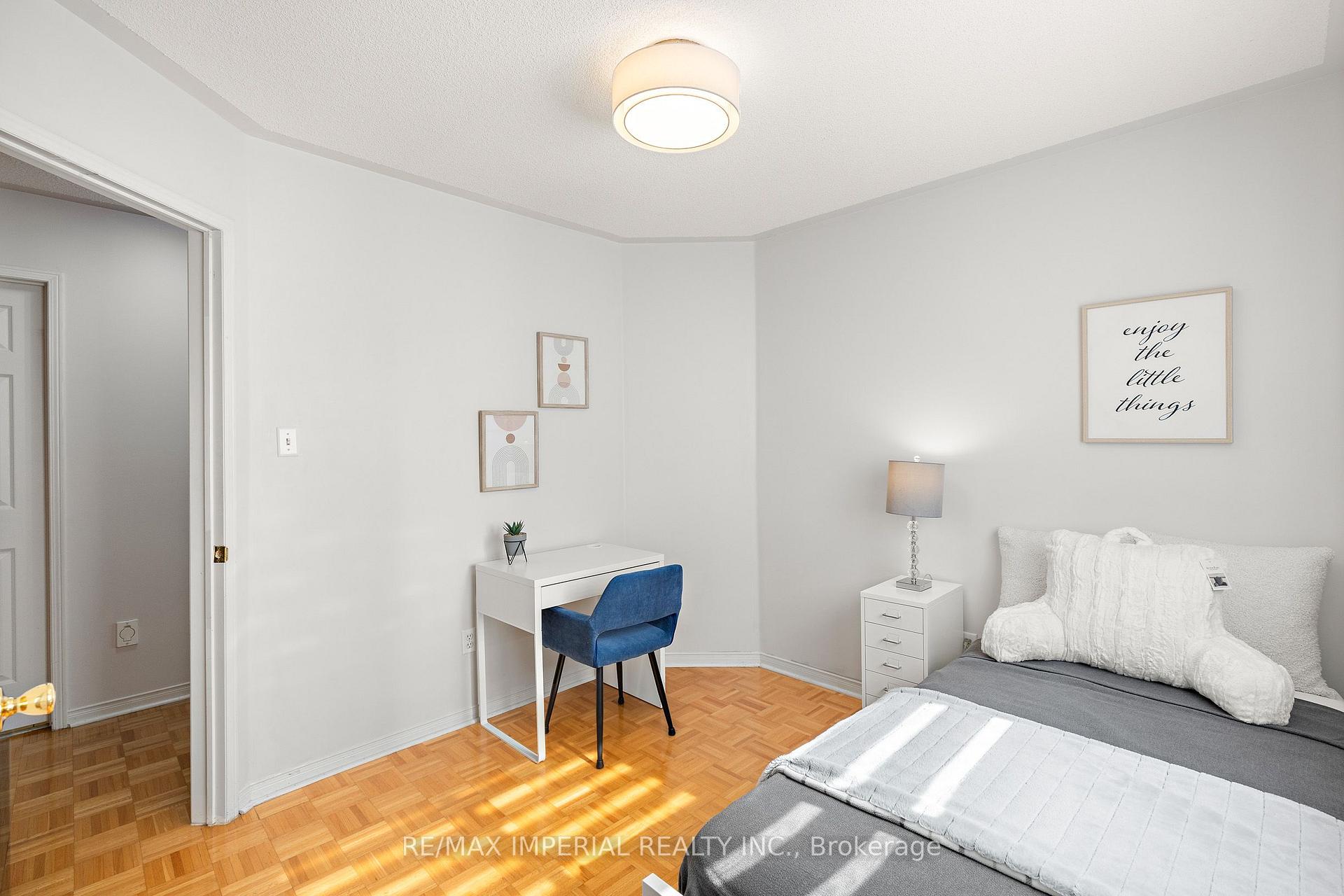 Photo 27 of 145 Blue Willow Drive, Vaughan, East Woodbridge — HOMEH