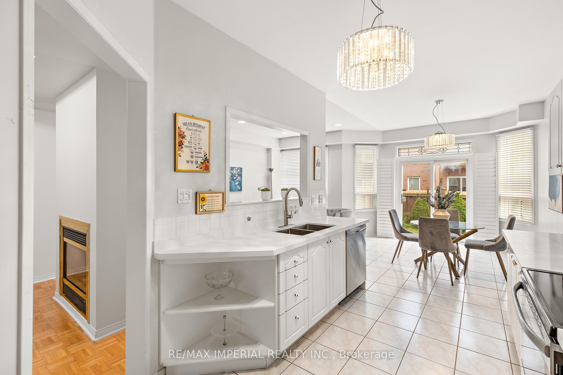 Photo 17 of 145 Blue Willow Drive, Vaughan, East Woodbridge — HOMEH