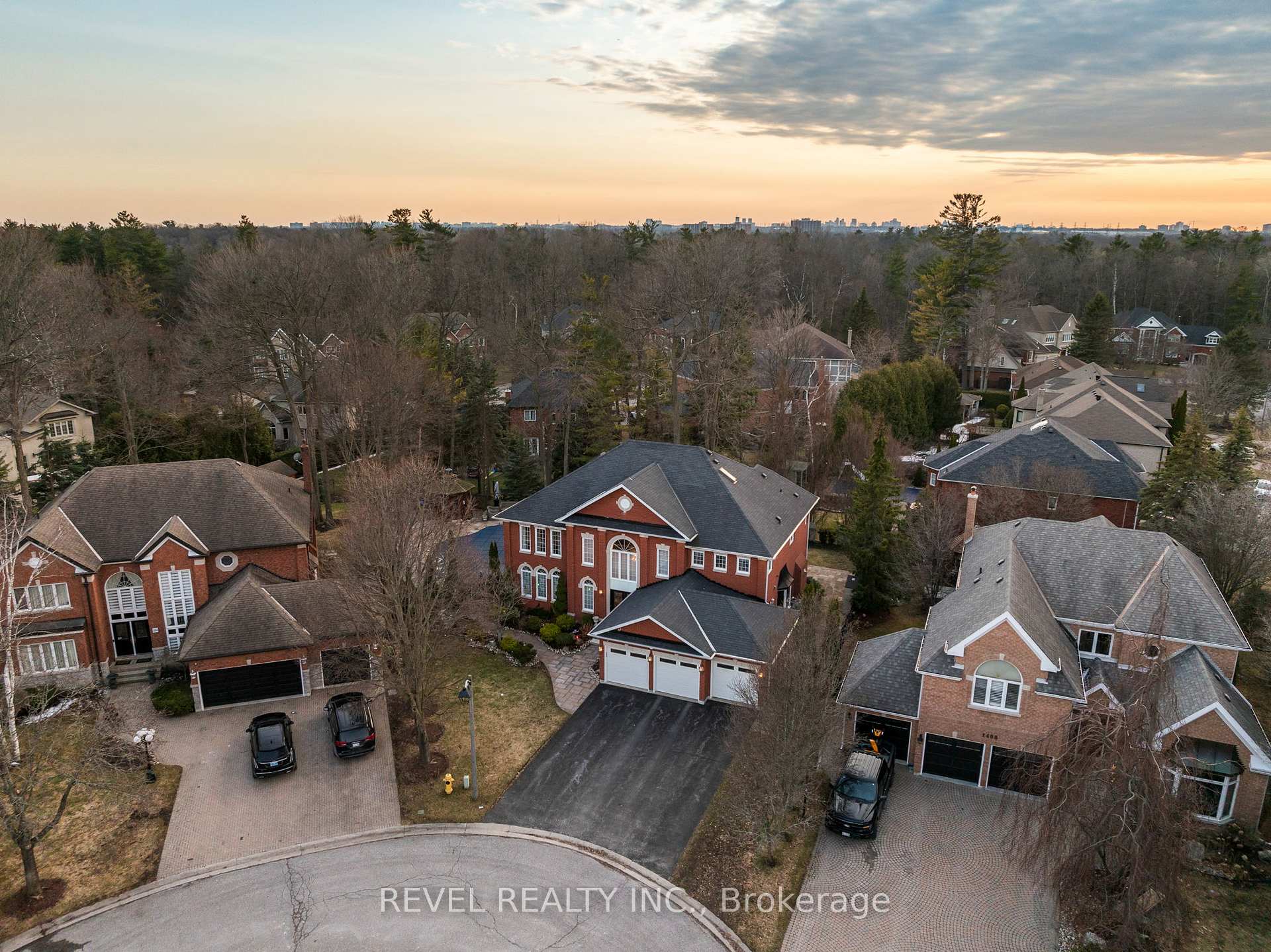Photo of 1486 Ashwood Gate
